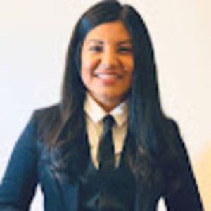 Meet your Posher, Leticia